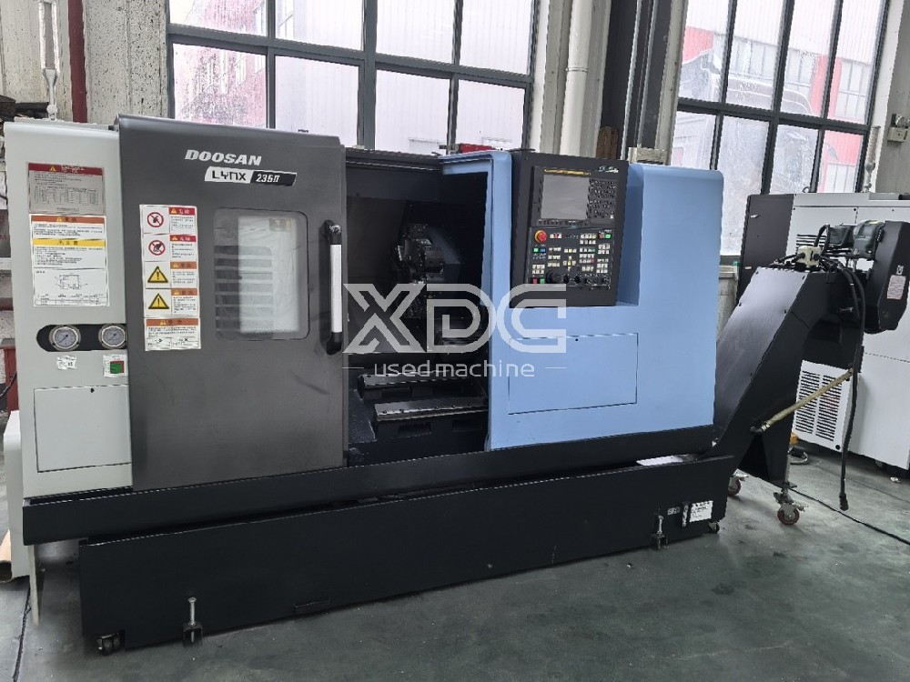 Used Korean Doosan LYNX235  Cnc Lathe Machine for Sale