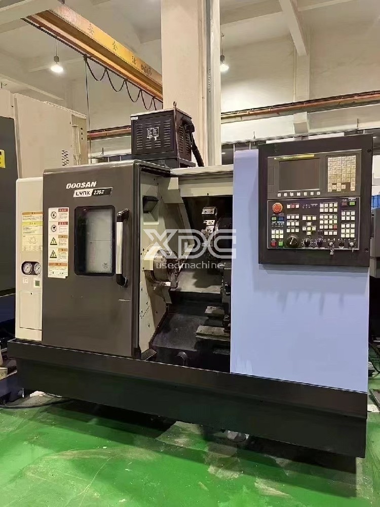 Used Premium Doosan LYNX235 Cnc Lathe Machine for Sale