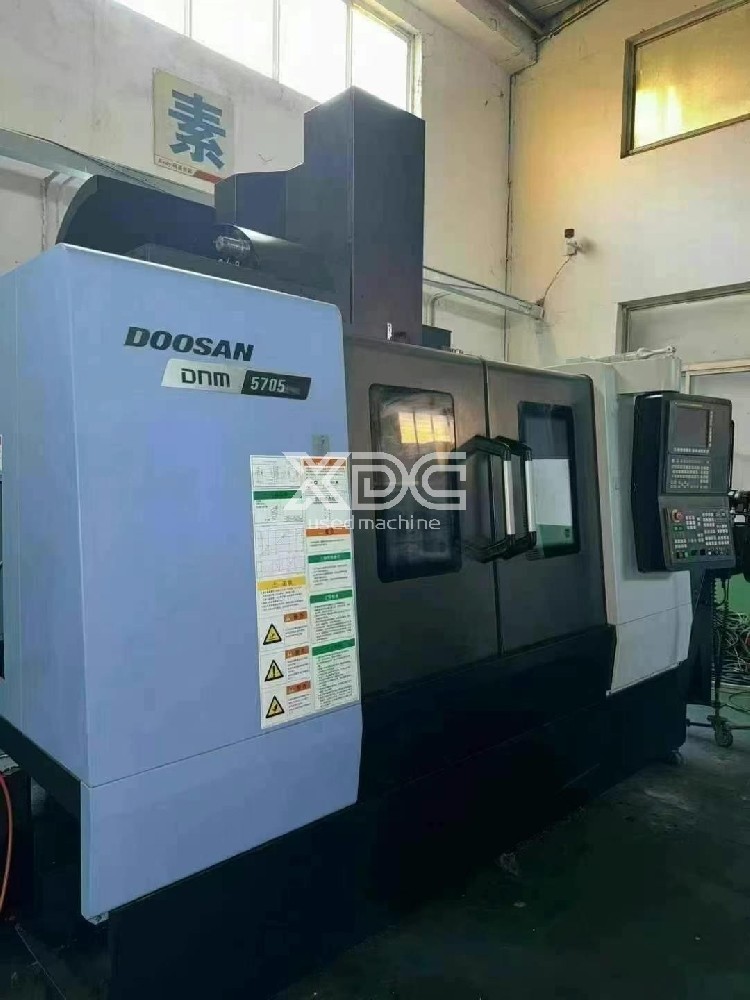 Used DNM5705 Vertical Machining Center for sale