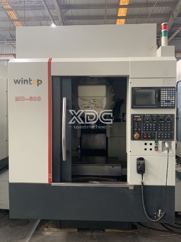 Used MC500 Drilling & Tapping Center