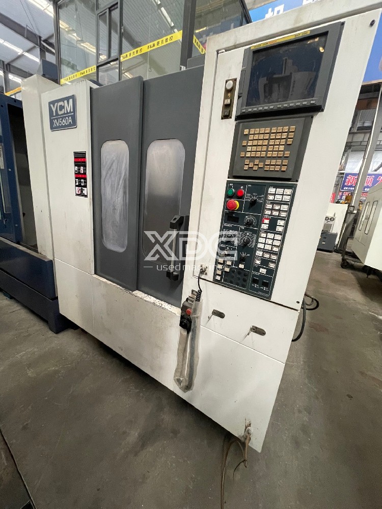 Used YCM XV560A Maching Center