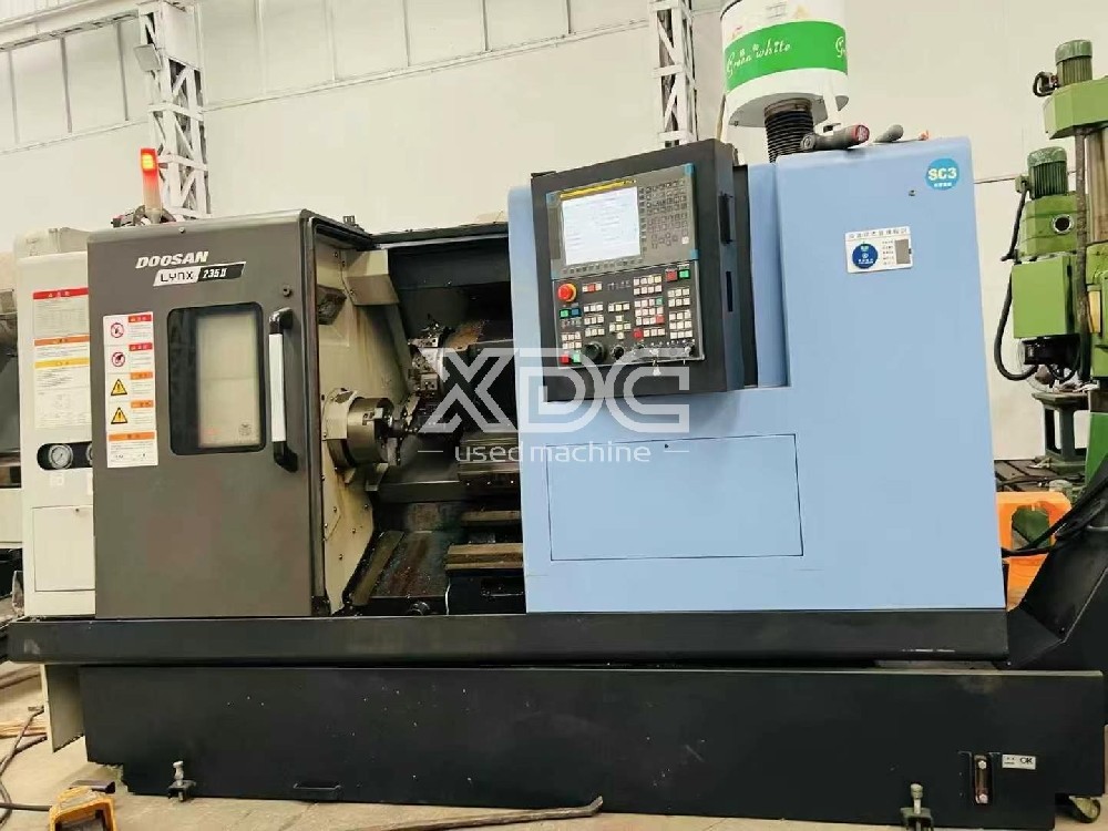Used Lynx235II CNC